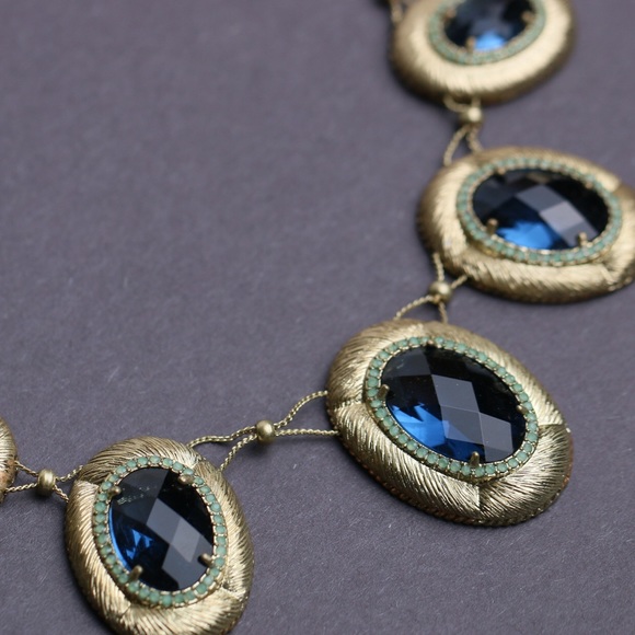 Carolee Lux Tranquil Blues Oval Frontal Necklace - Picture 2 of 6